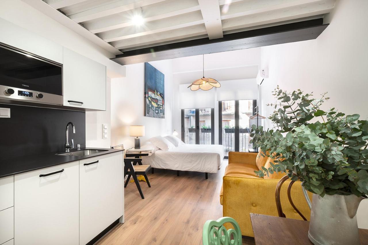 Okako Apartments Tudela Exteriör bild