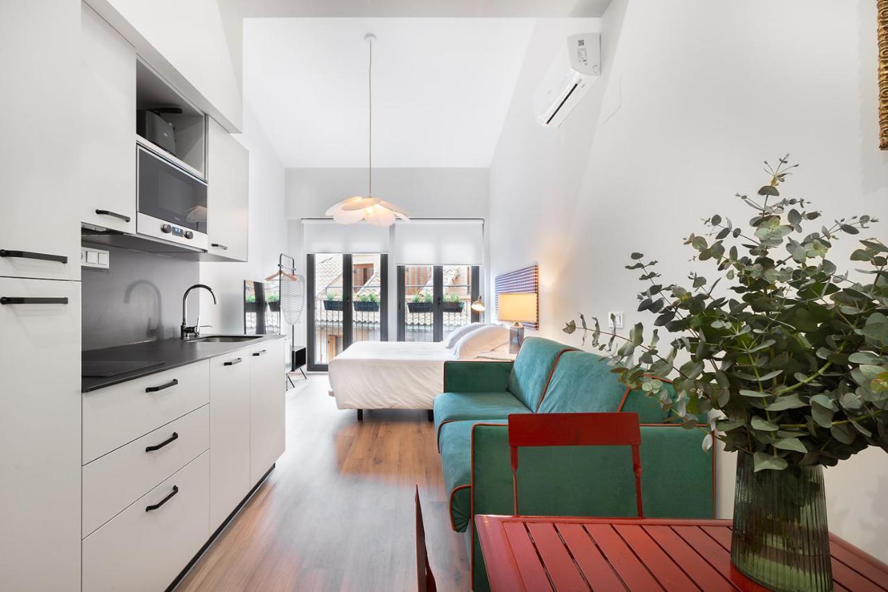 Okako Apartments Tudela Exteriör bild